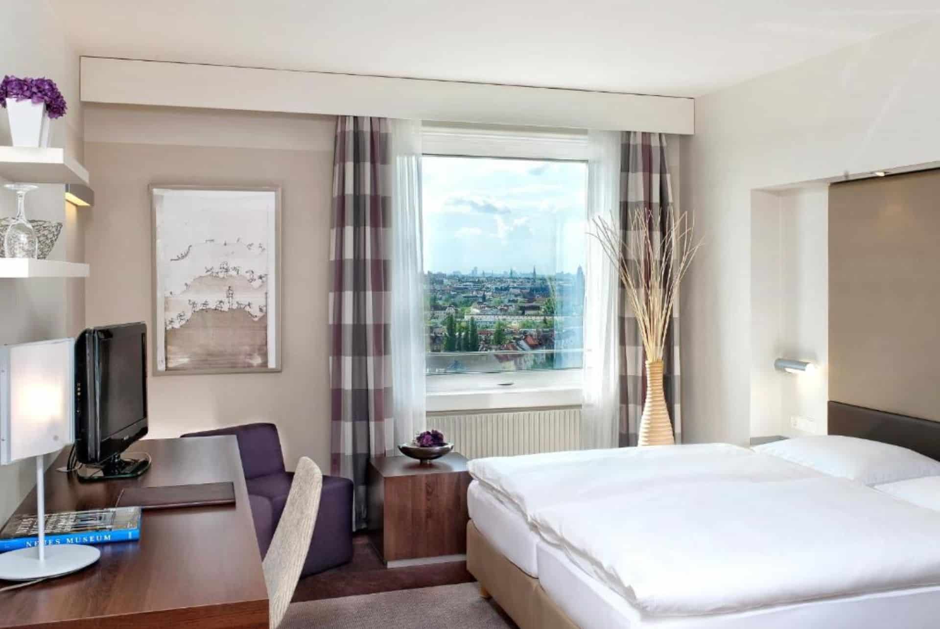 estrel berlin chambre