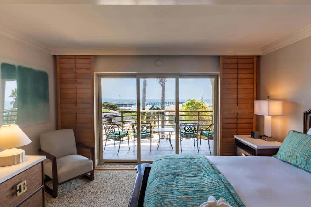 pacific terrace hotel