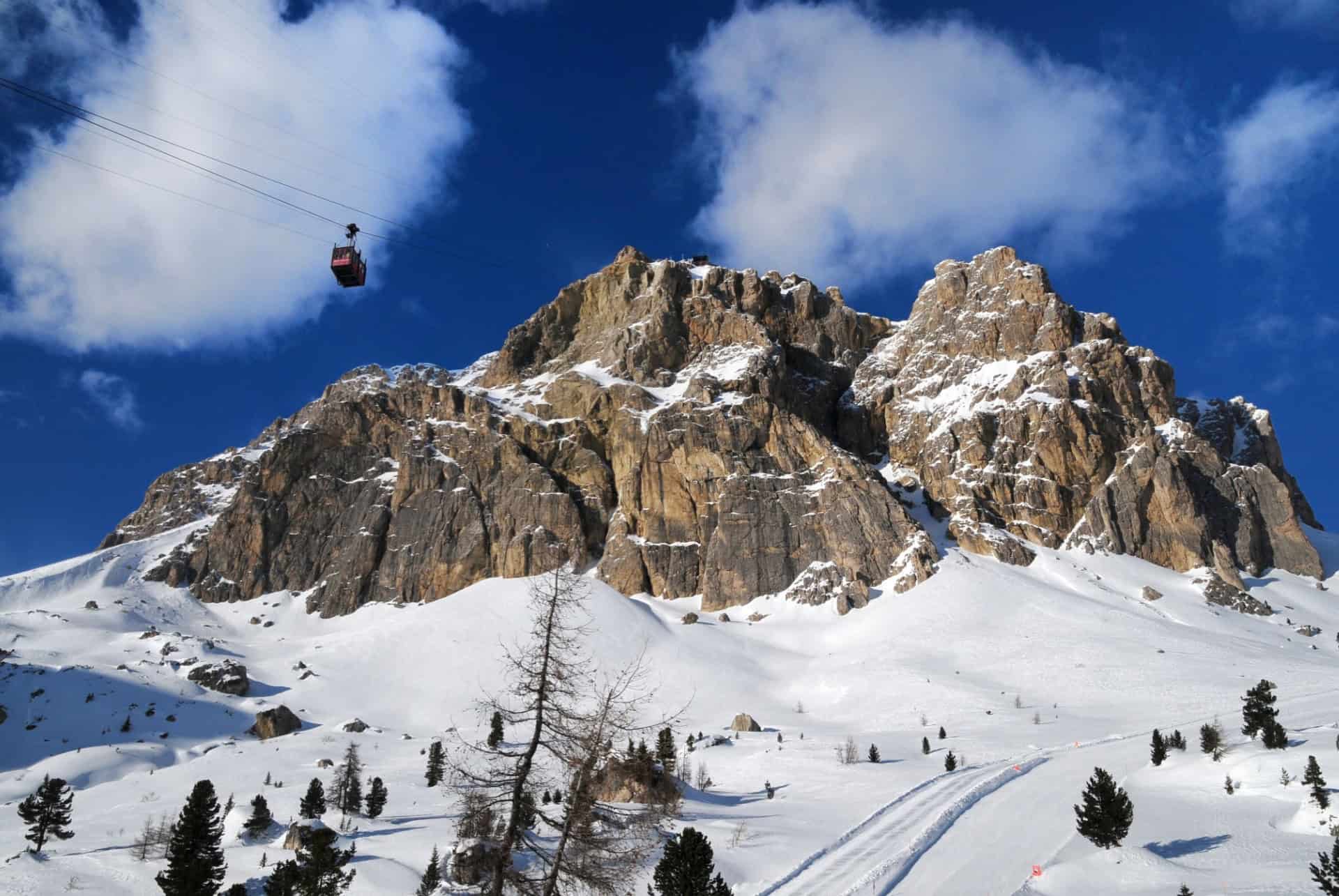 telepherique du lagazuoi hiver