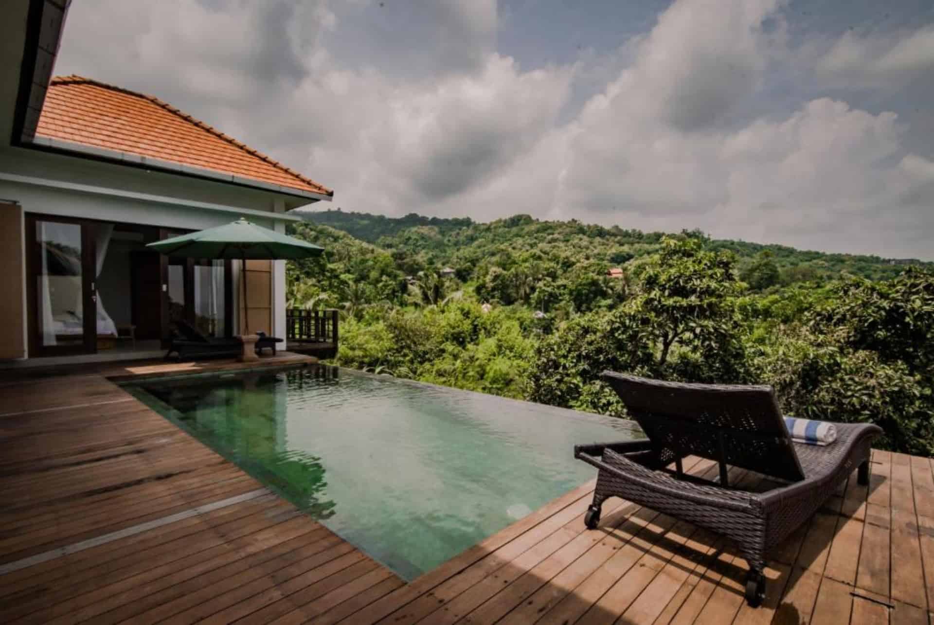 abinawa hill piscine