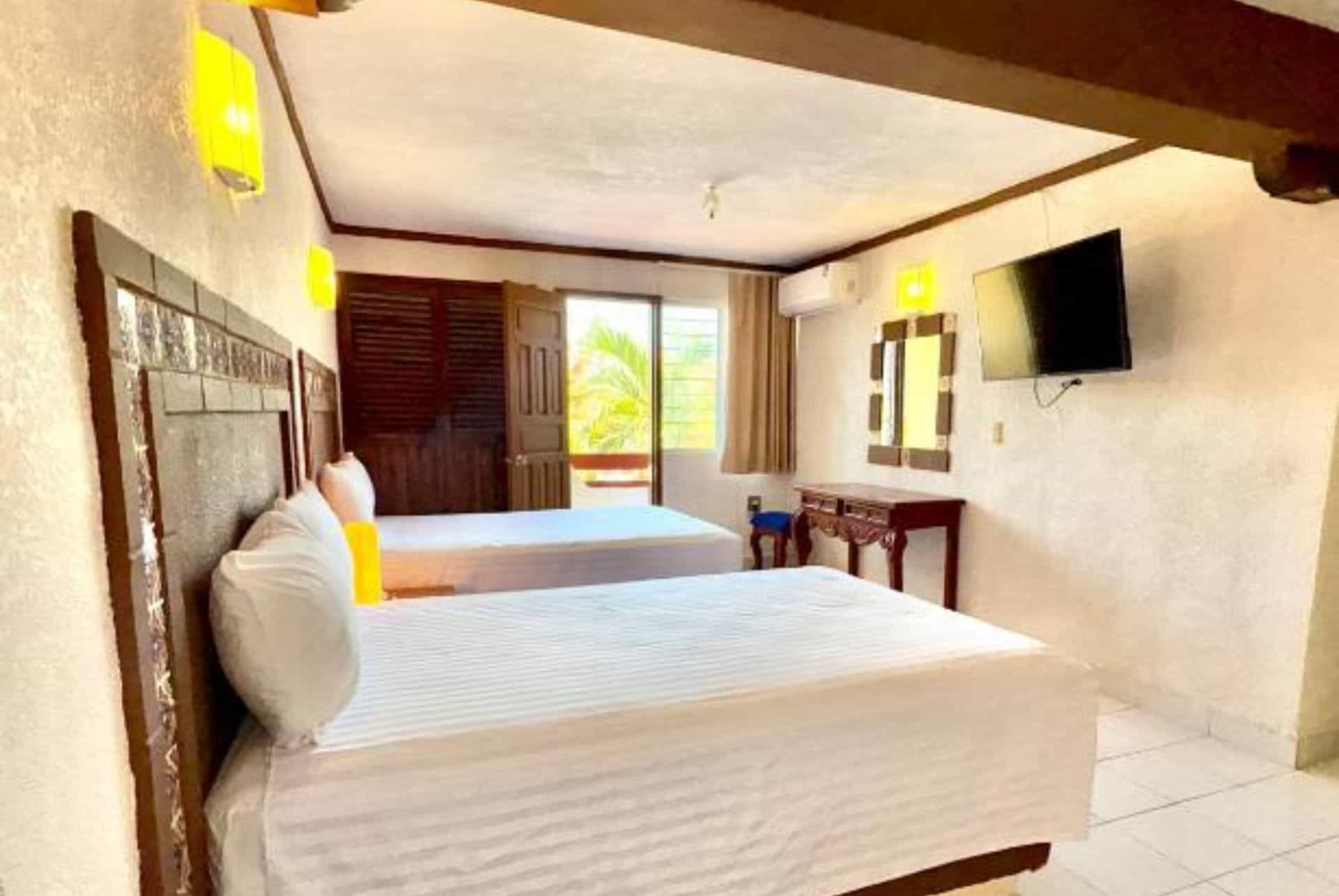 suites cancun center