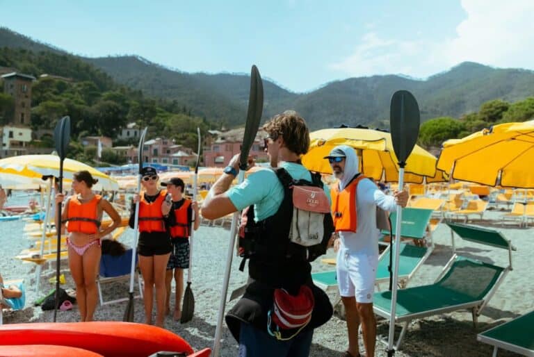 Visite guidée des Cinque Terre en kayak