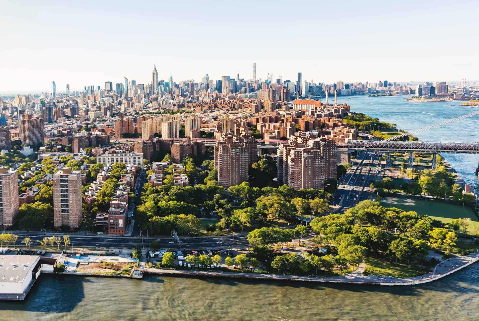 williamsburg manhattan new york