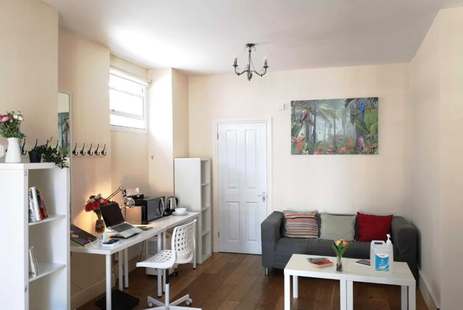 park villa boutique hostel