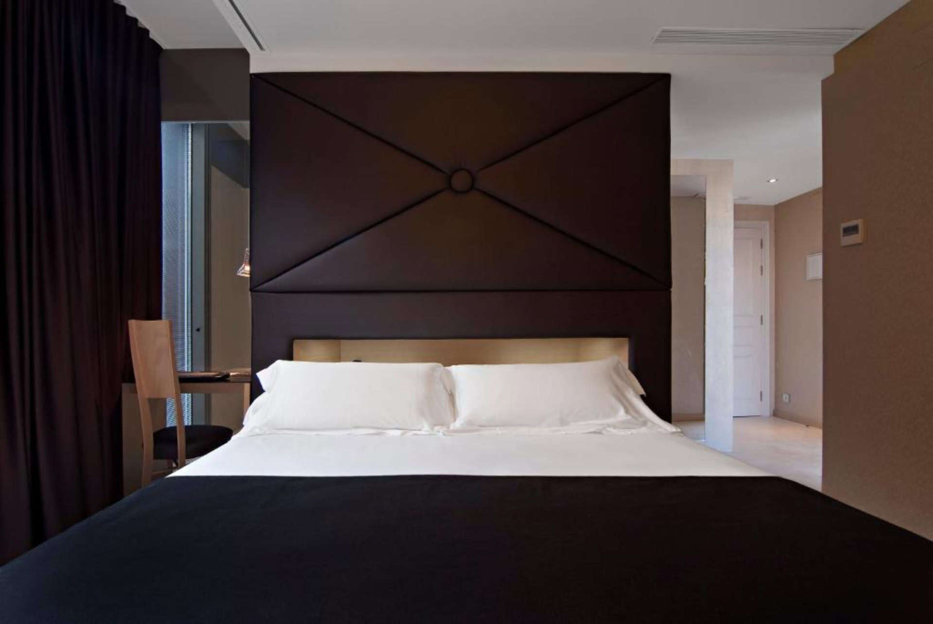 axel hotel