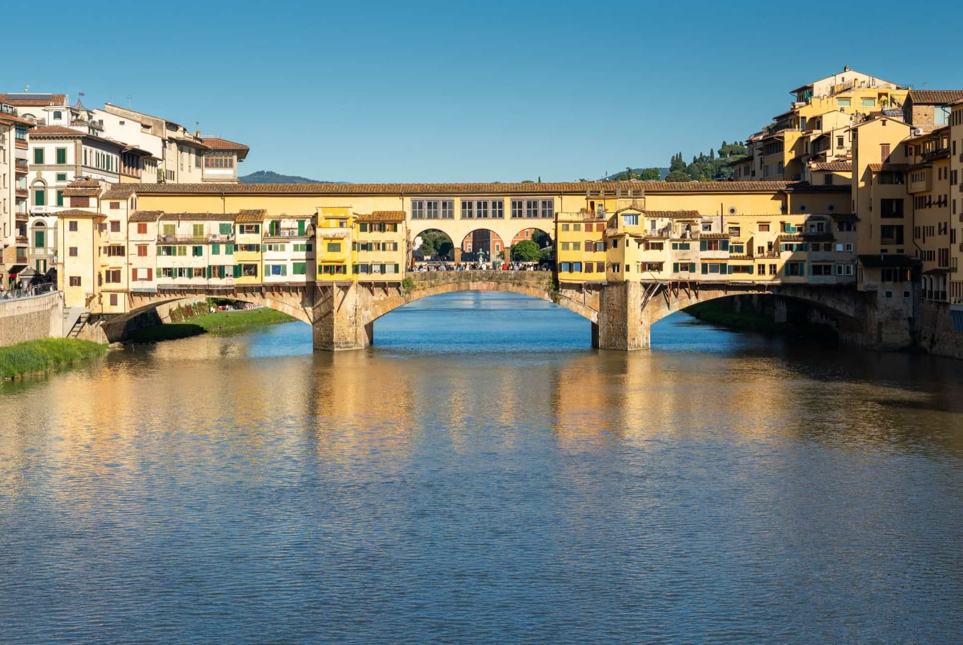 ponte vecchio florence en mai