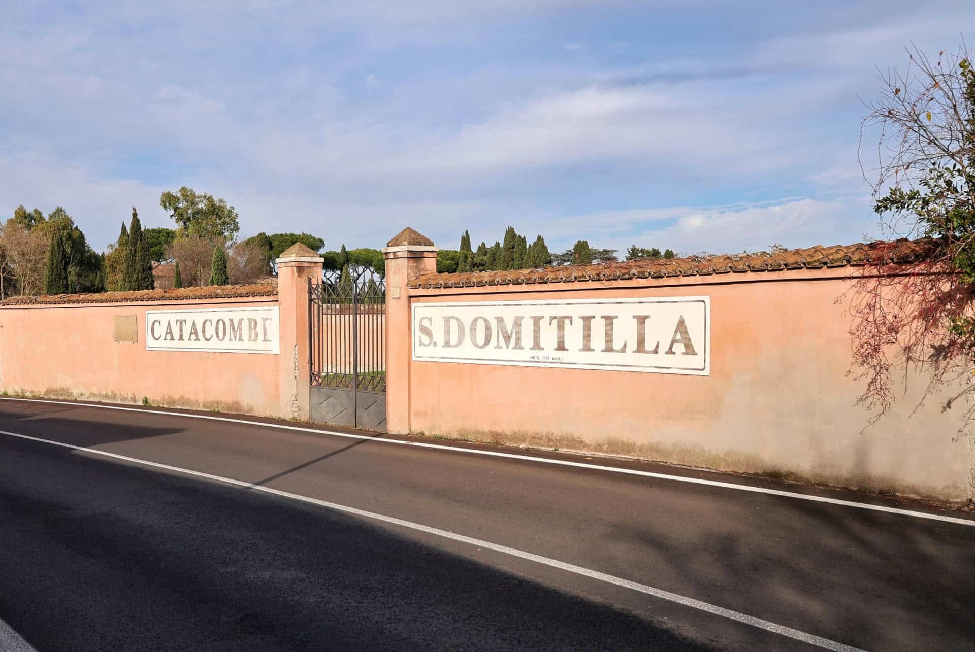 catacombes domitilla rome