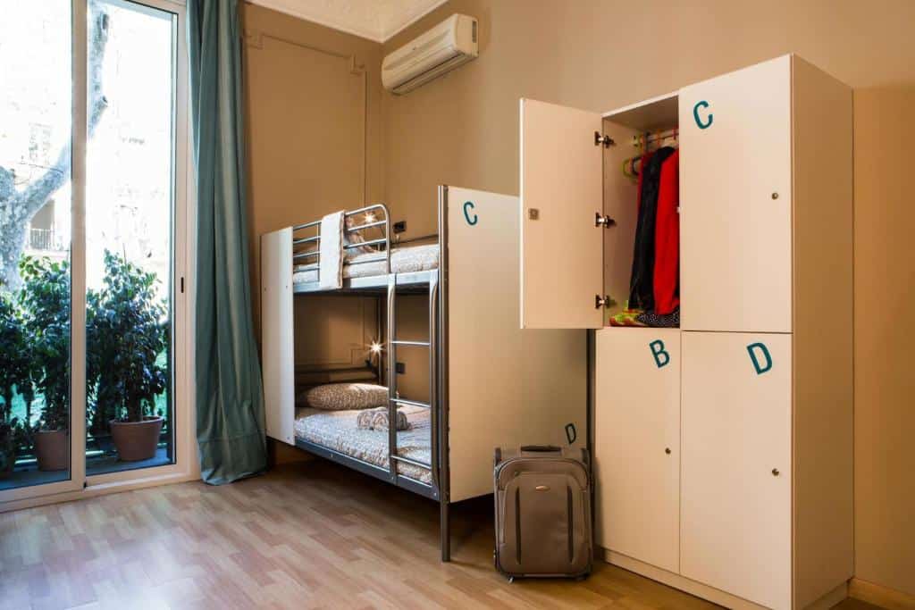born barcelona hostel dortoir