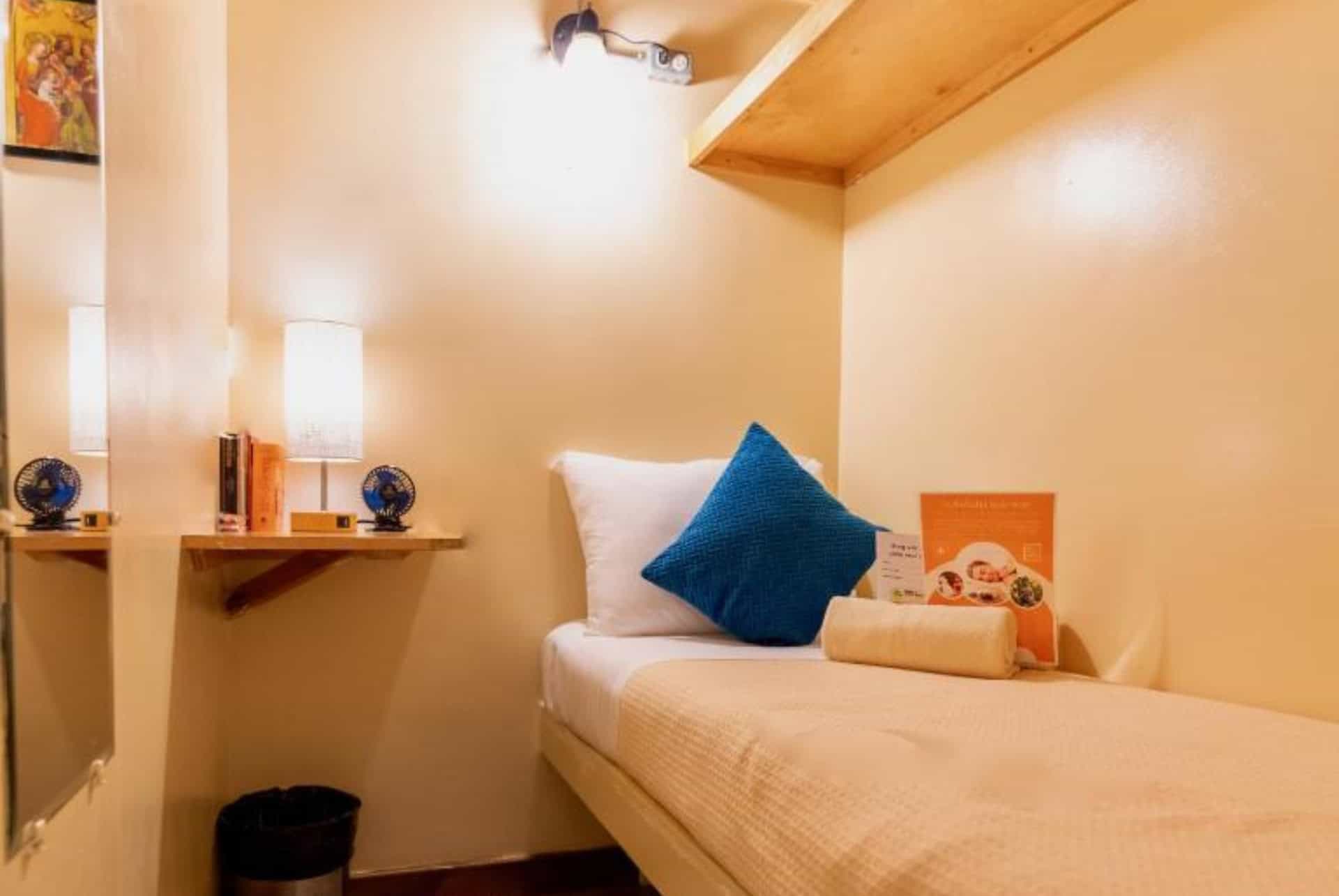 interfaith retreats chambre capsule
