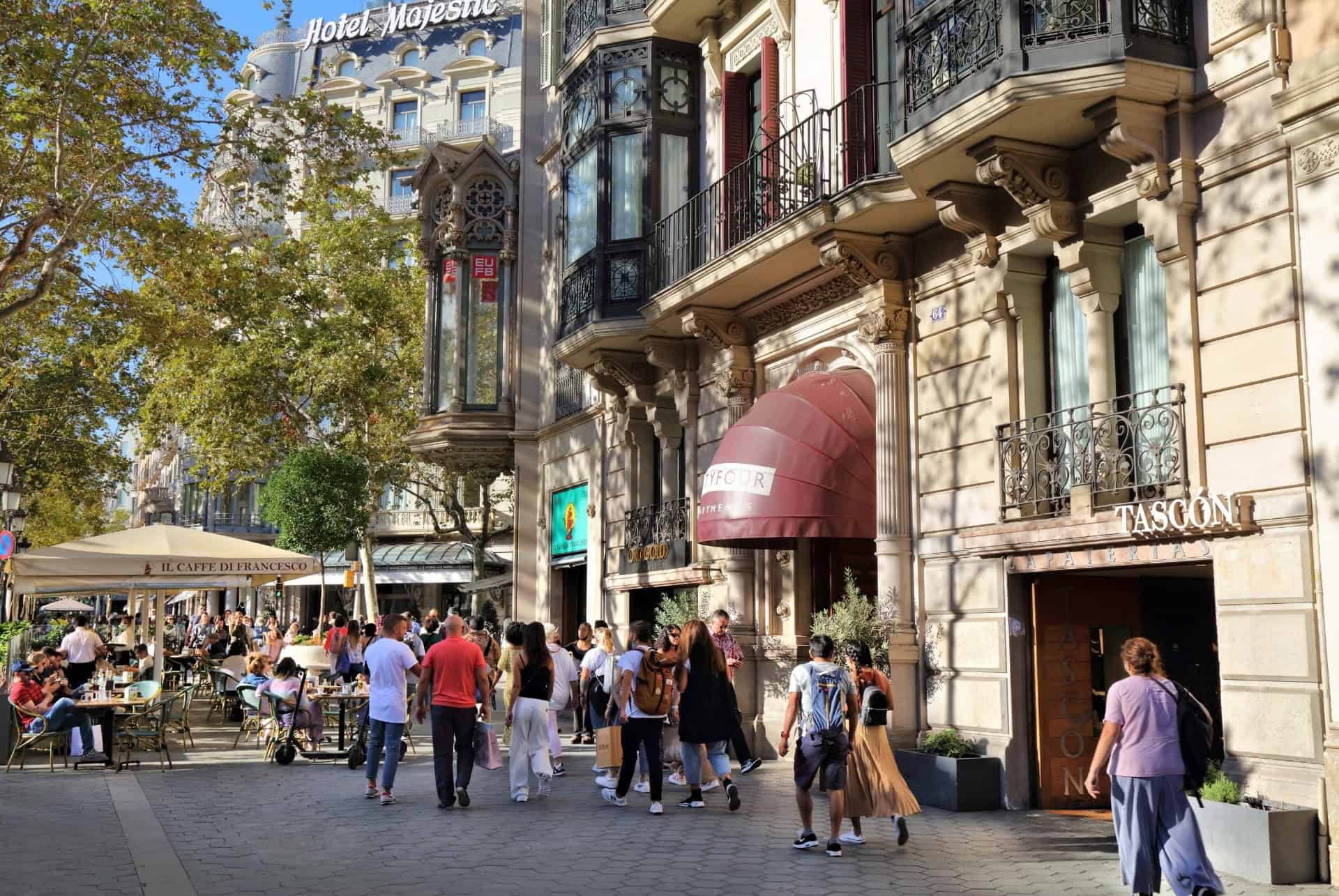 barcelone en octobre passeig de gracia