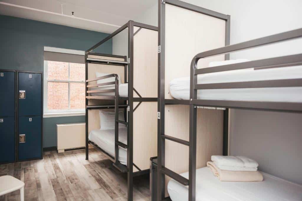 hi new york city hostel